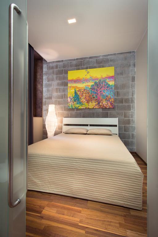 Konrad Old Town Aparthotel Тарту Стая снимка